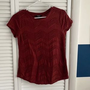 Gently used Vera wang detailed top